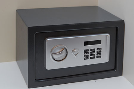 Villa Infinity Green Room Safe