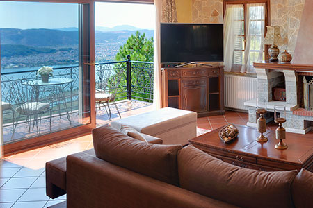 Villa Infinity Living Room